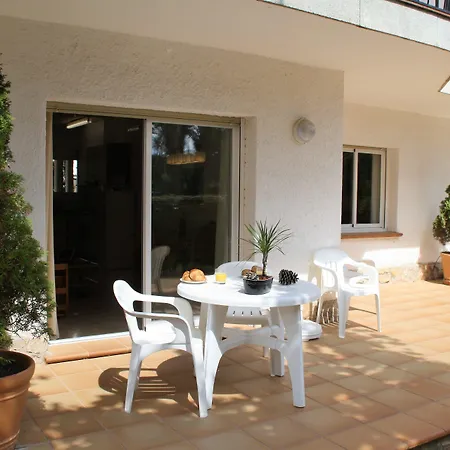 Margarita Sabina Pinell * Castell-Platja d’Aro