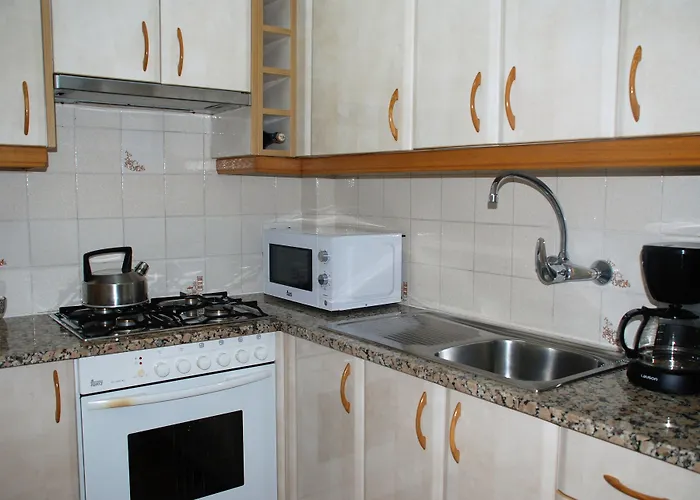 Margarita Sabina Pinell * Platja d'Aro (Playa de Aro)