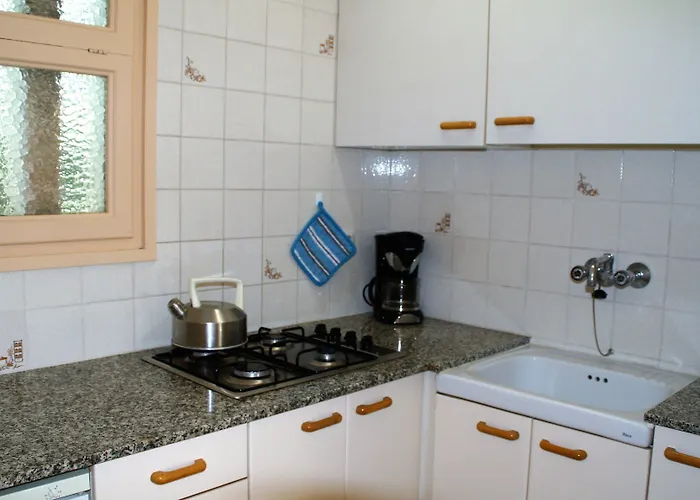 Margarita Sabina Pinell Apartamento *