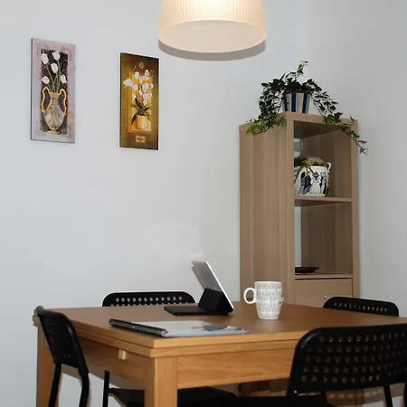 Margarita Sabina Pinell شقة