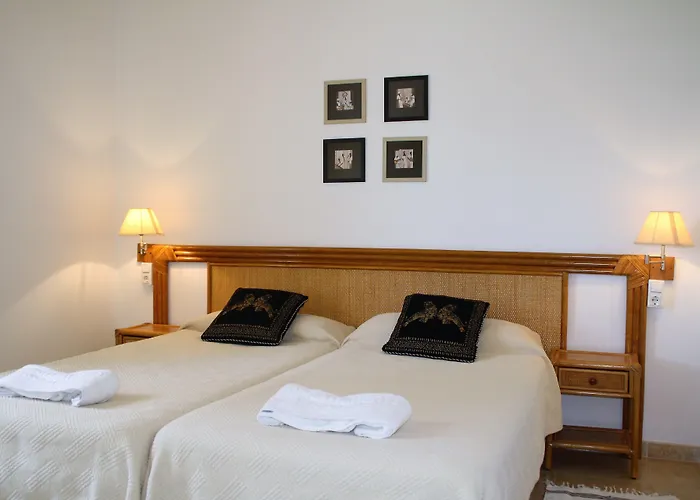 Margarita Sabina Pinell Apartamento *